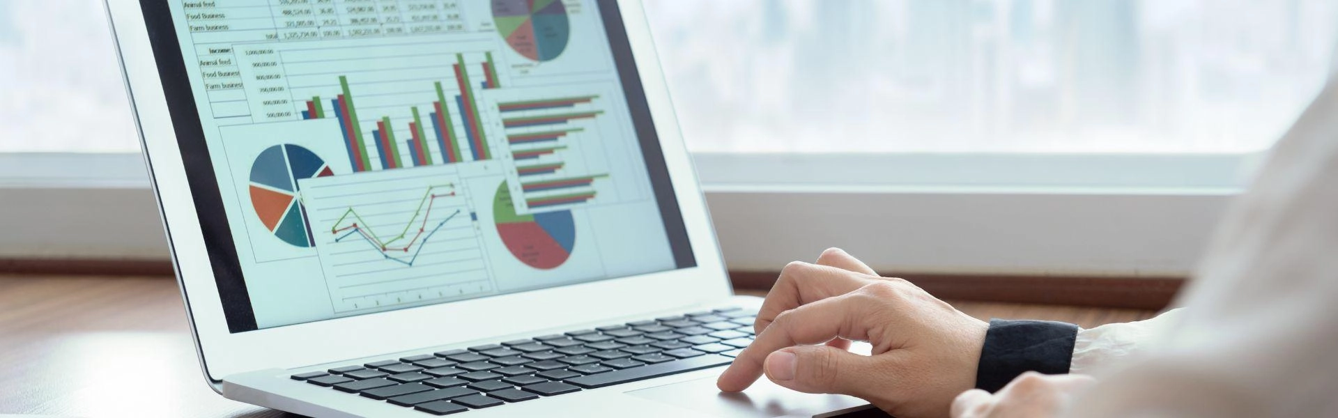 Tecnologia na gestão financeira sendo aplicada para MPEs.